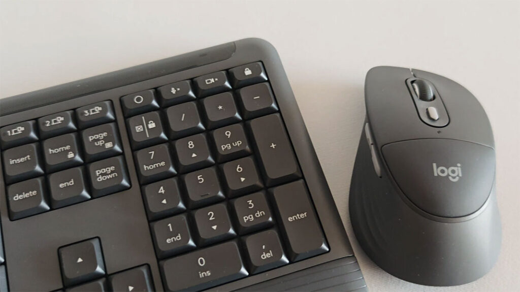 Logitech-Signature-Comfort-Plus-MK880